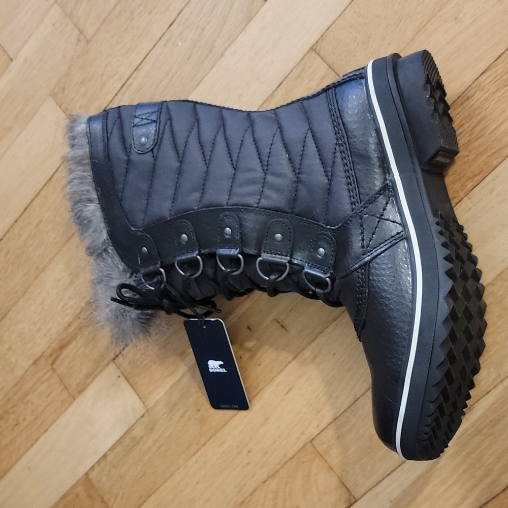 Sorel Tofino II Coated Canvas & Faux Fur Winter Boots Black 9